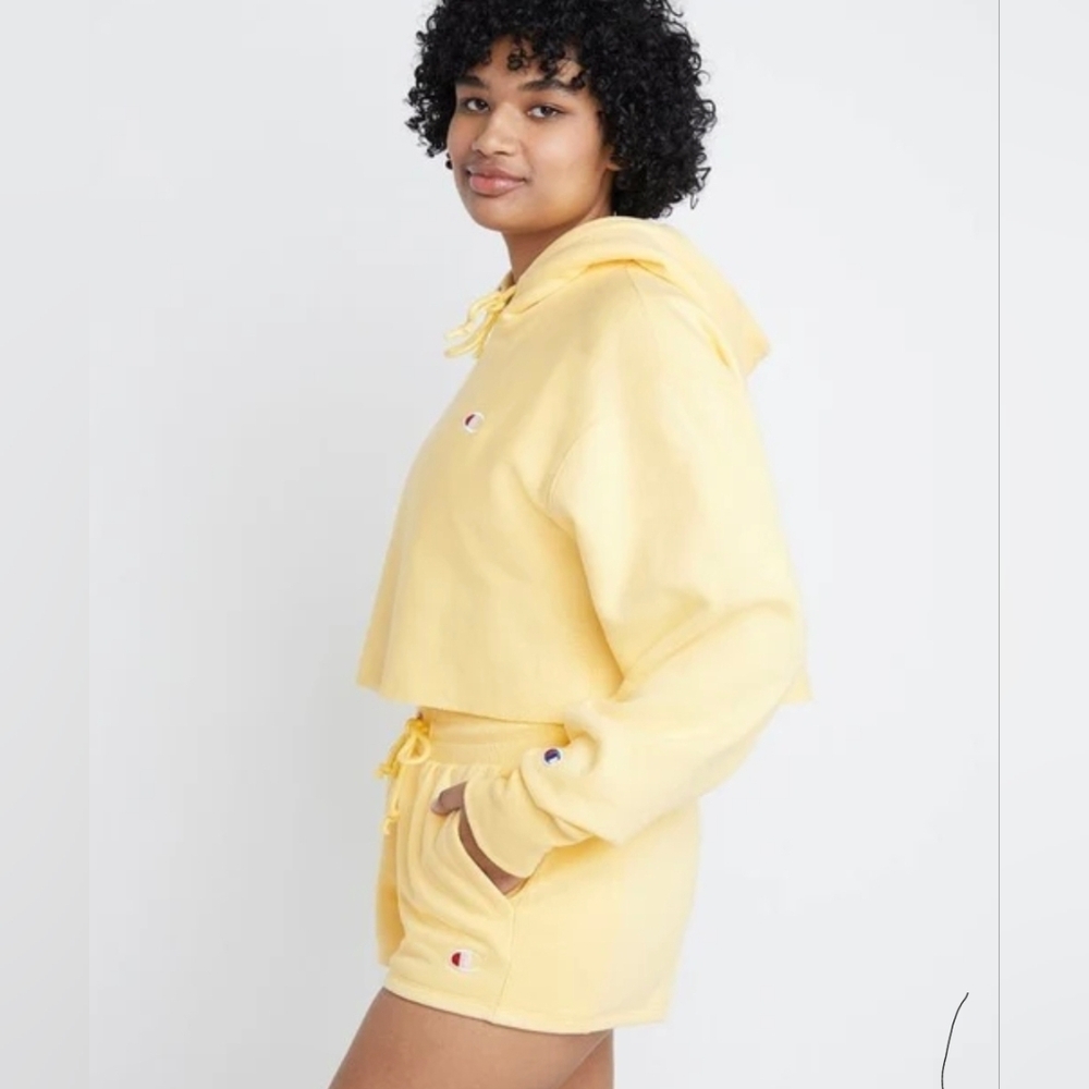 Champion Cropped Hoodie & Shorts Set Bottoms X Large - Top Medium